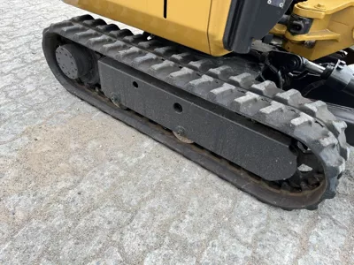 80932