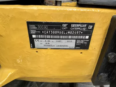 80933