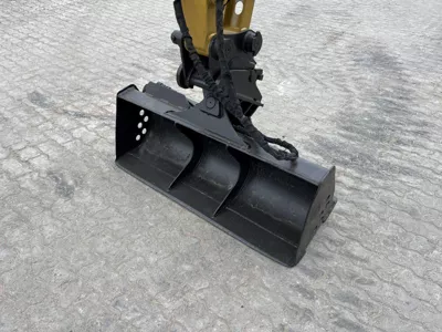 80982