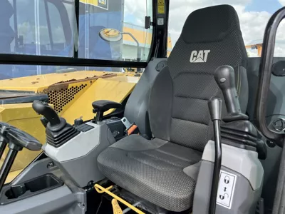 80983