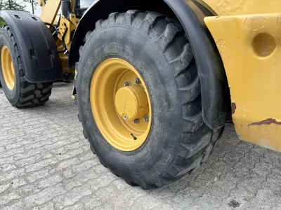 80954