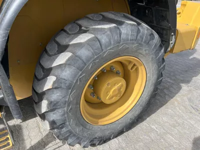80960