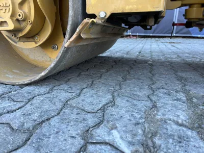 80945