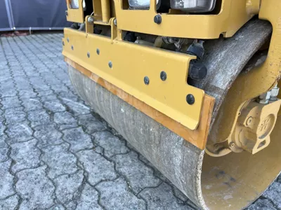 80945