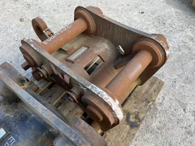 81011
